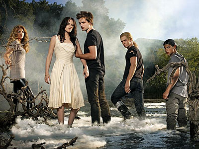 Victoria, Bella, Edward, James. Jackob